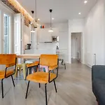 4 Bedrooms 3 Bathrooms Furnished - Sol - Bright & Fully Equipped - Mintystay
